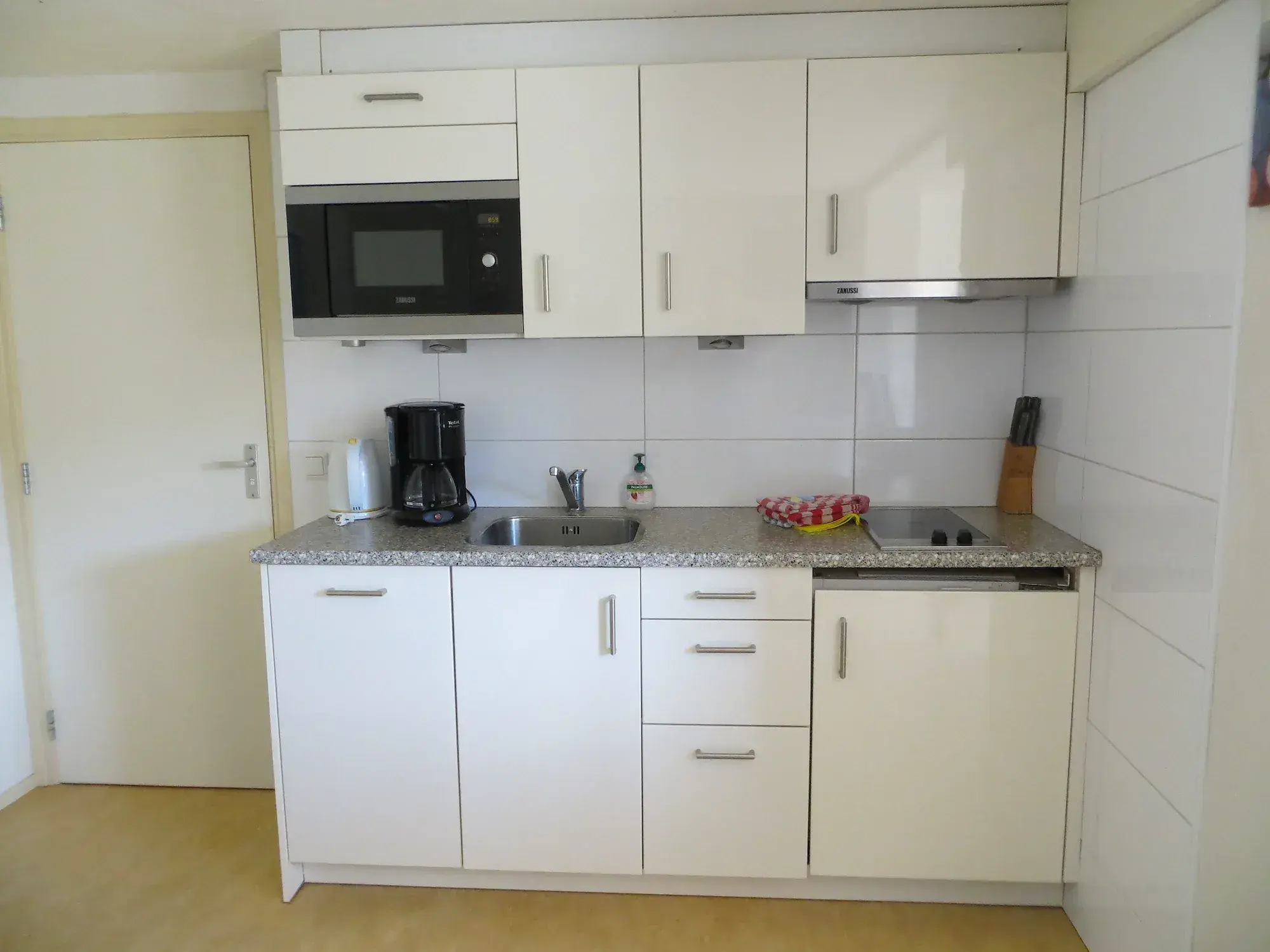 Apartment with terrace (2+2 persons) - photo 3